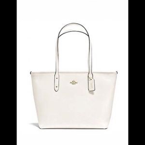 Coach Leather Shoulder Bag